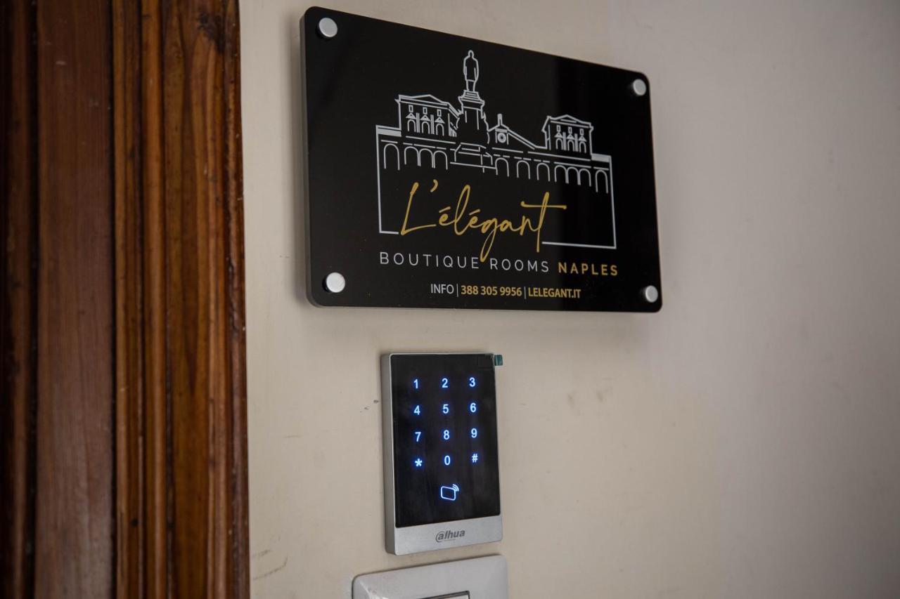 L'Elegant Boutique Rooms เนเปิลส์ ภายนอก รูปภาพ